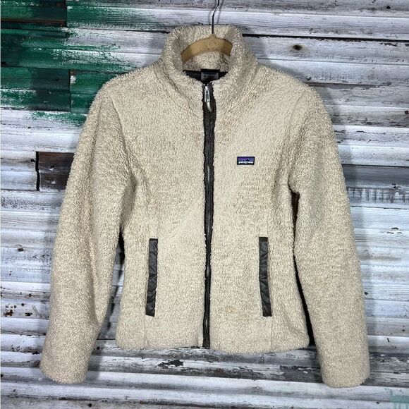 Women’s Fuzzy Patagonia Small Full Zip Fleece Cream - Picture 1 of 8
